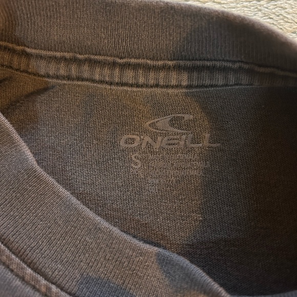 O'neill Grey Pineapple shirt; Size: S - Picture 3 of 4